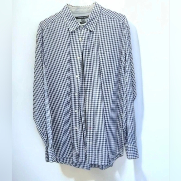 Men's long sleeve button-down dress shirt. Size XL - Picture 2 of 8